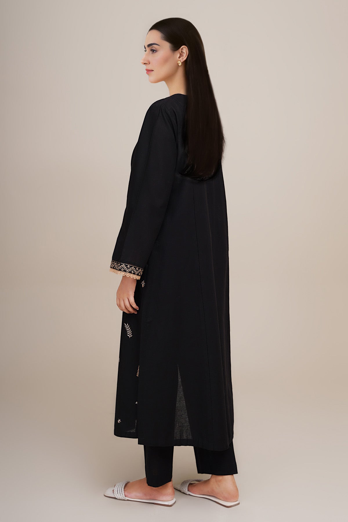 2 Piece - Unstitched - Embroidered Khaddar Suit - C6391