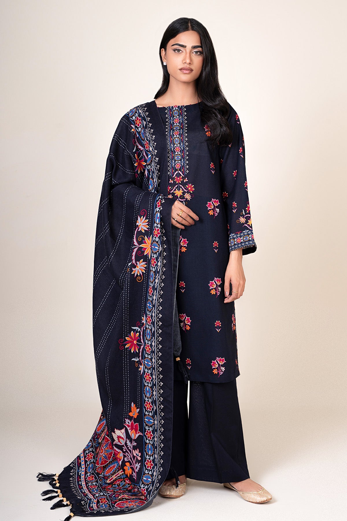 3 Piece - Unstitched - Printed Khaddar Suit - C6395