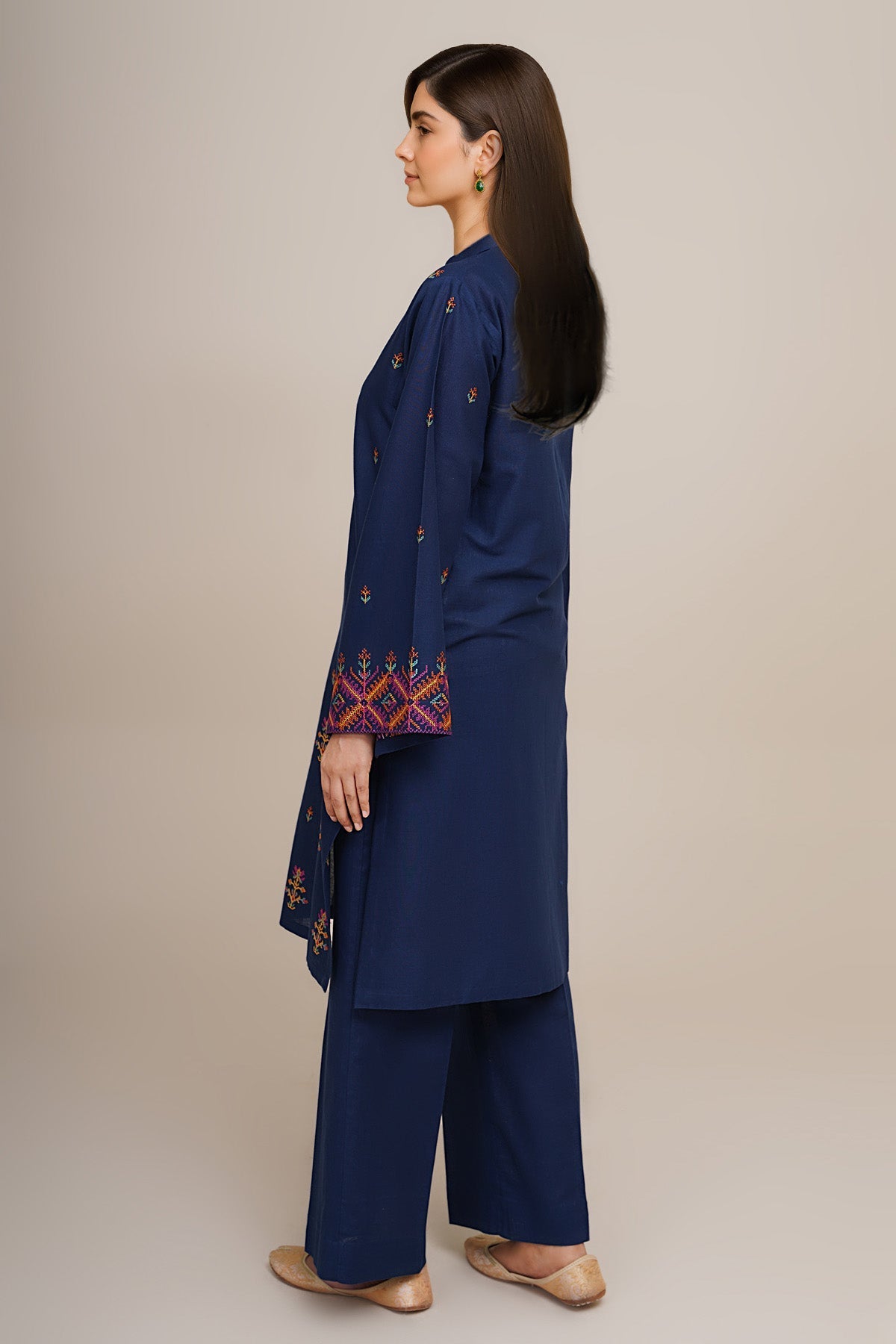 2 Piece - Unstitched - Embroidered Khaddar Suit - C6416