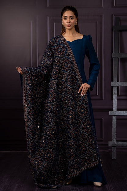 Embroidered Velvet Shawl - E1363
