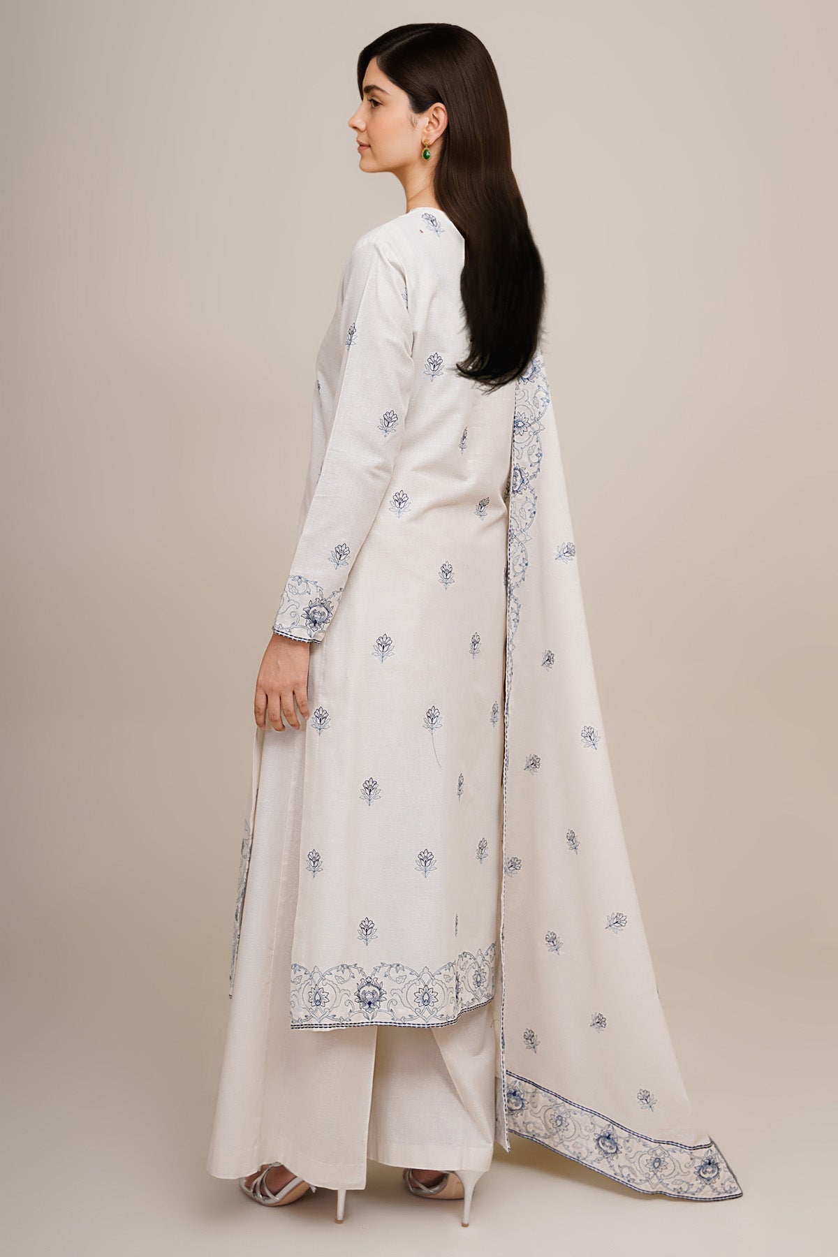 3 Piece - Unstitched - Embroidered Khaddar Suit - E1762