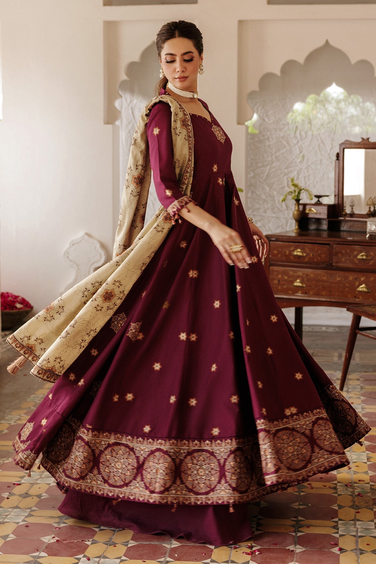 3 Piece - Unstitched - Embroidered Khaddar Suit - E1835