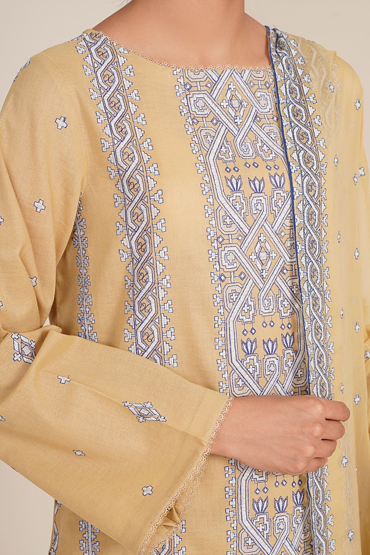 3 Piece - Unstitched - Embroidered Khaddar Suit - E1838