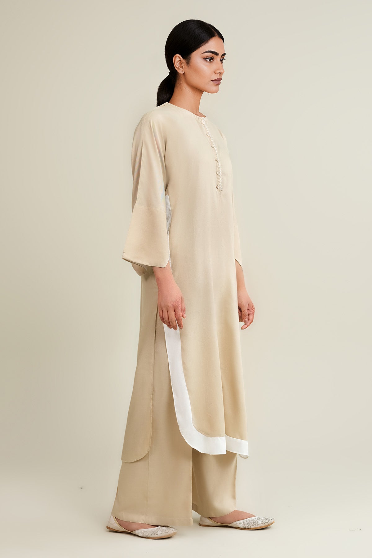 2 Piece - Stitched - Dyed & Embellished Linen Suit - KPW25-P3665