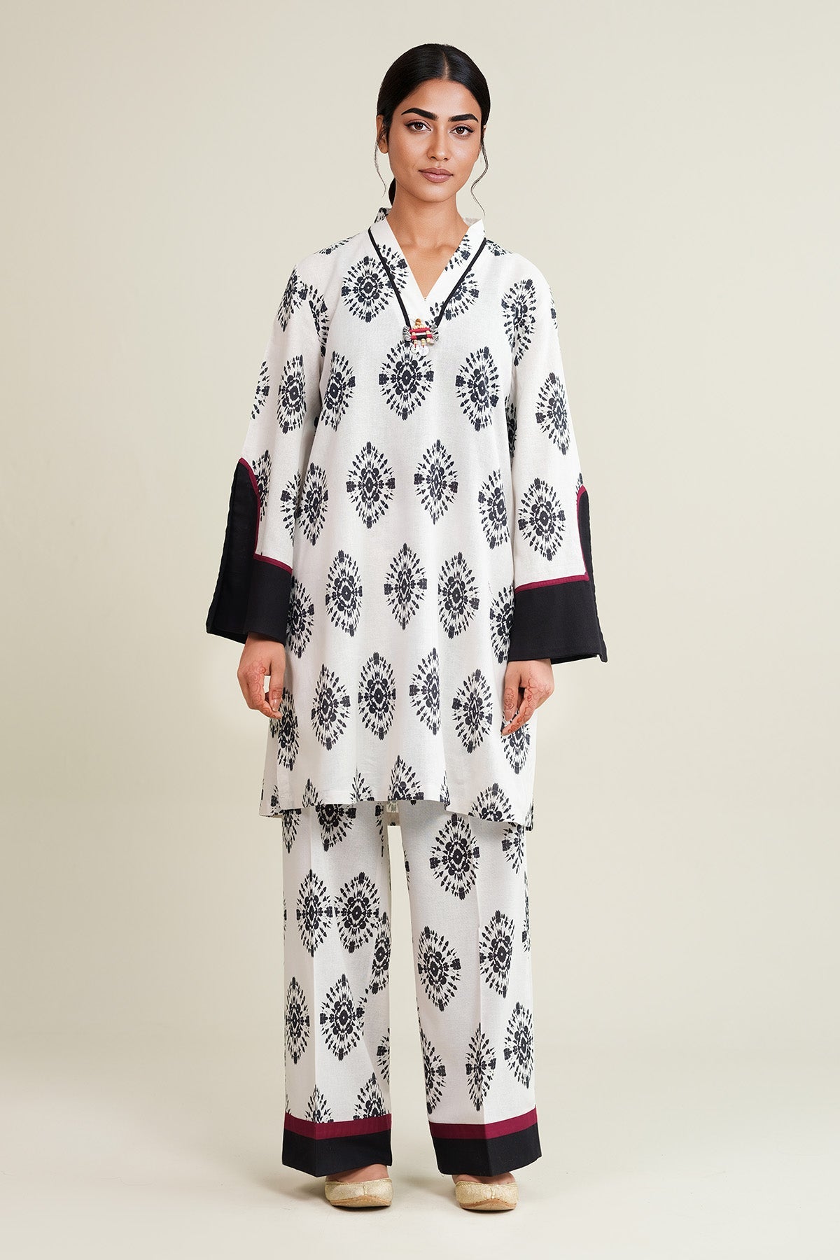 2 Piece - Stitched - Printed & Embellished Khaddar Suit - KPW25-P3701