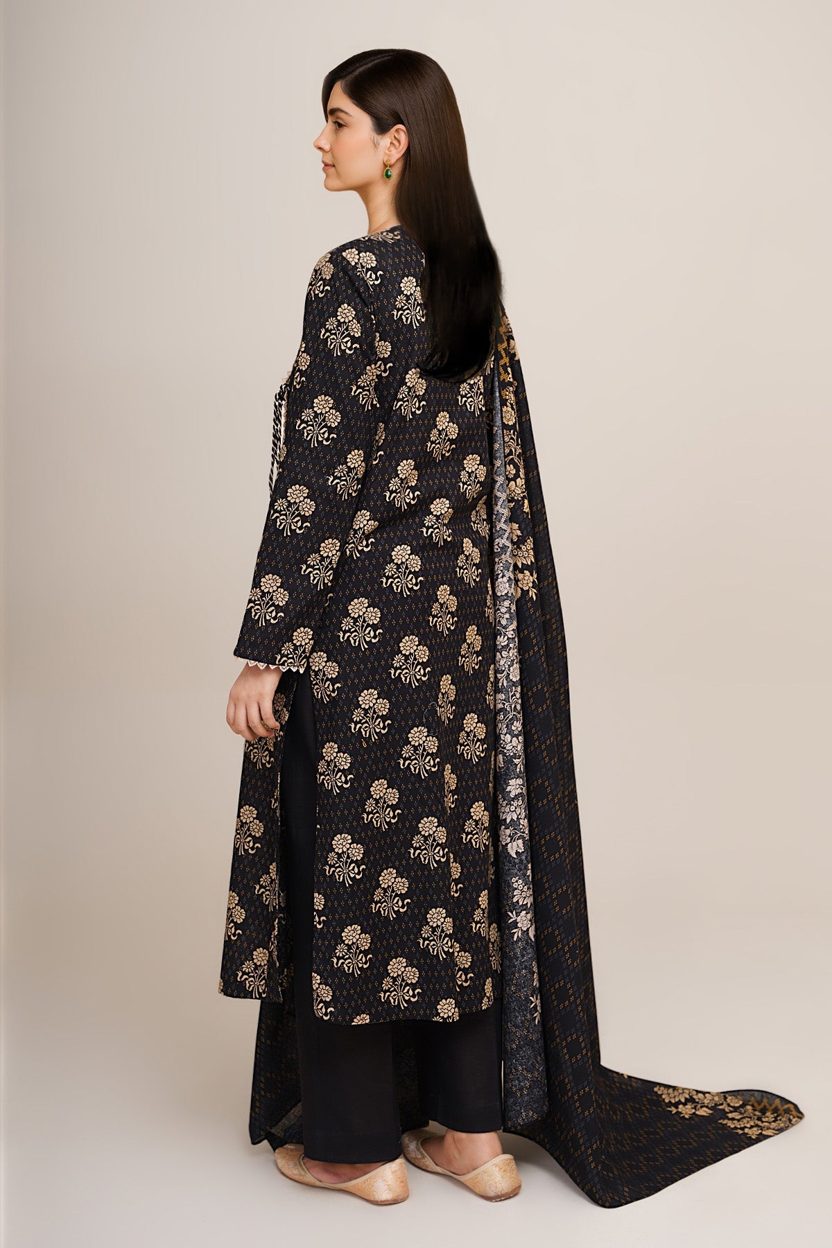 3 Piece - Unstitched - Printed Khaddar Suit - X7131