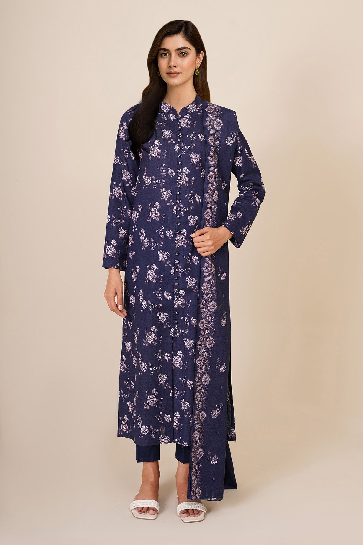 3 Piece - Unstitched - Printed Khaddar Suit - X7132