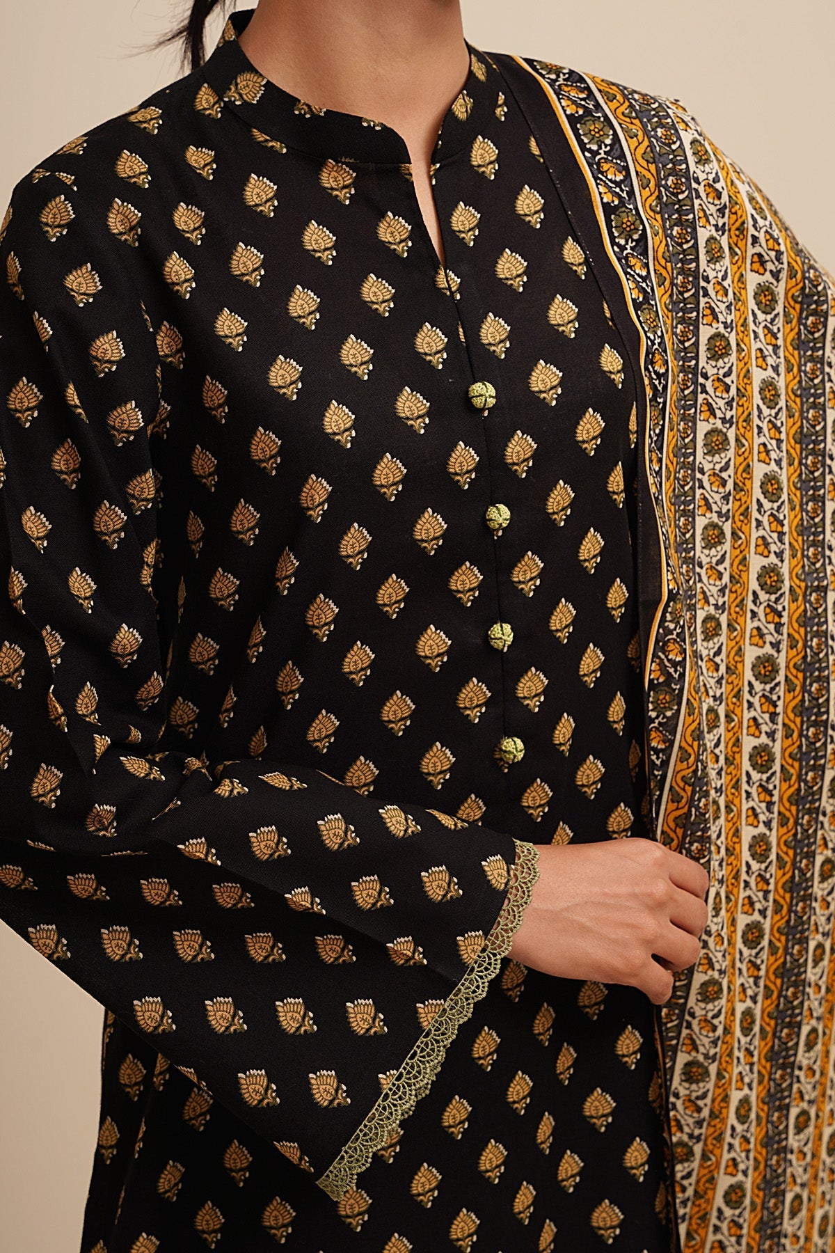 3 Piece - Unstitched - Printed Khaddar Suit - X7134