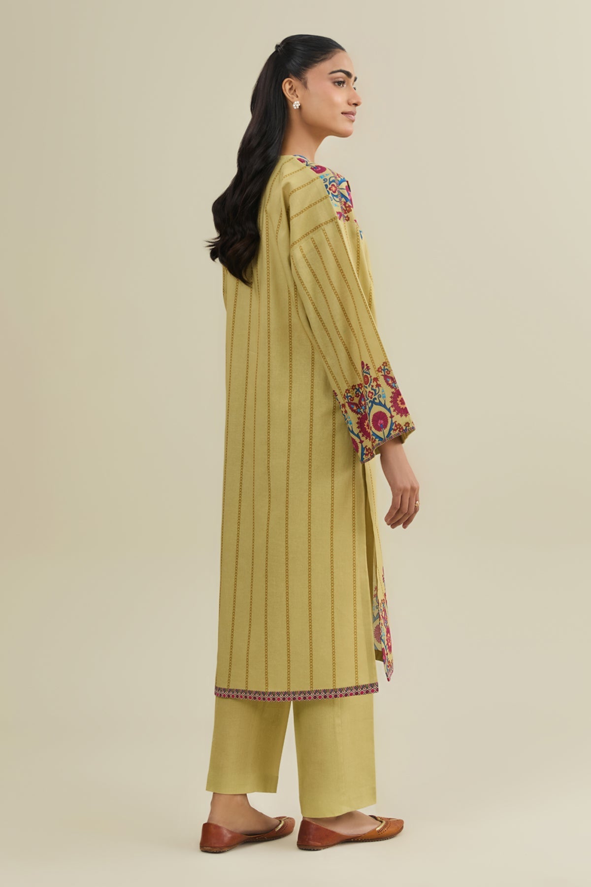 2 Piece - Unstitched - Printed Khaddar Suit - X7147