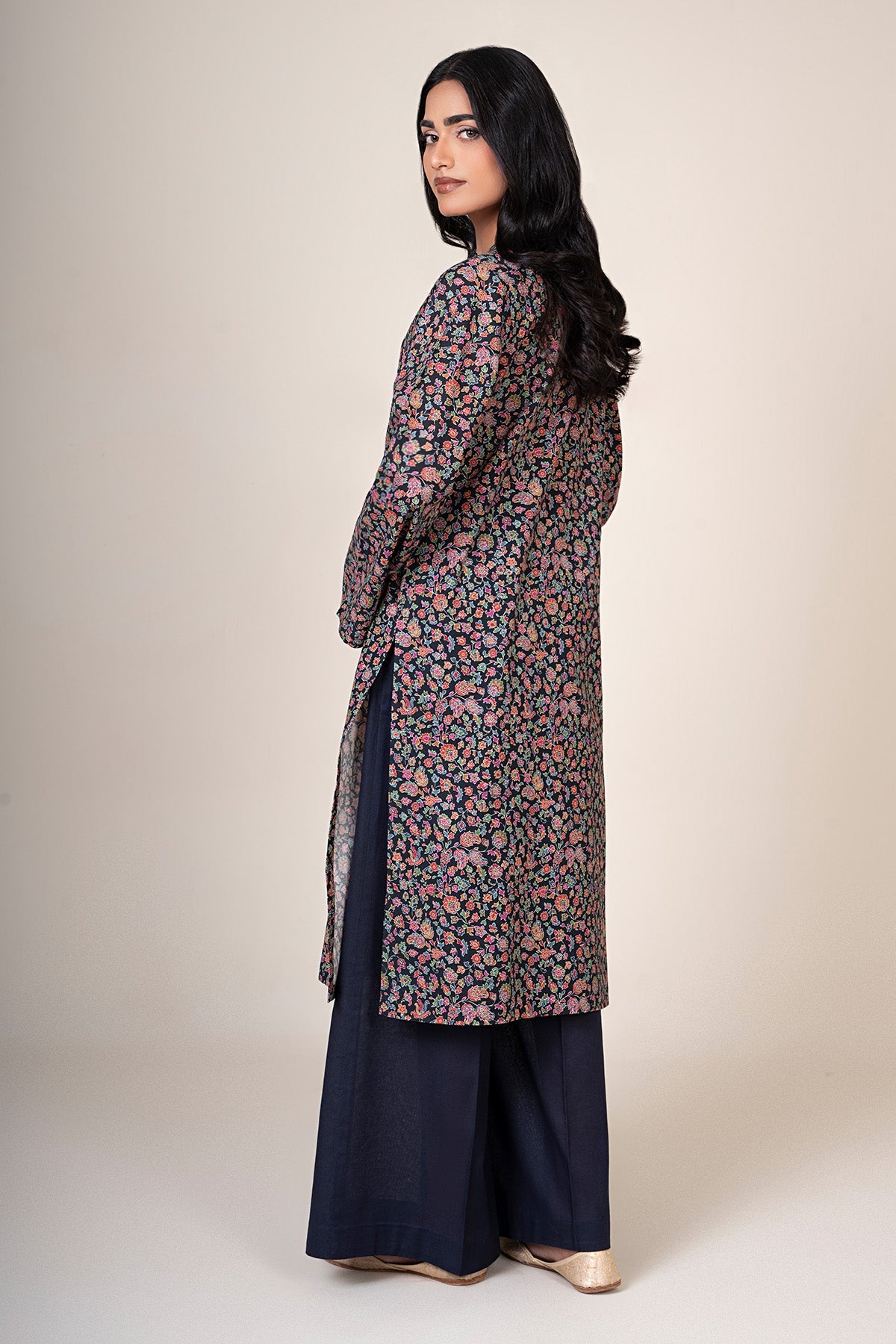 2 Piece - Unstitched - Printed Khaddar Suit - X7149